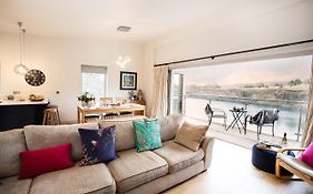 Clearwater - Luxury Lakeside House Holiday Home Borwick United Kingdom